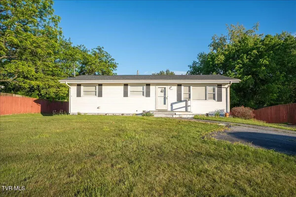 $219,900 | 203 Hemlock Road, Bristol, TN 37620