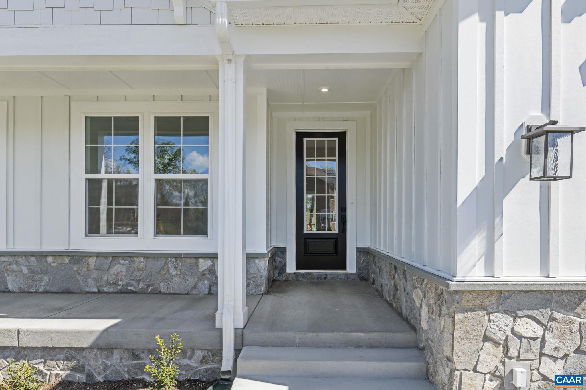 470 A Postles Road Charlottesville, VA 22901 - Photo 4 of 36