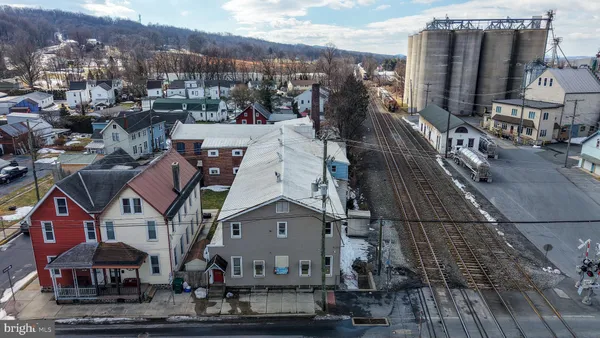 $650,000 | 102 South Richmond Street, Fleetwood, PA 19522