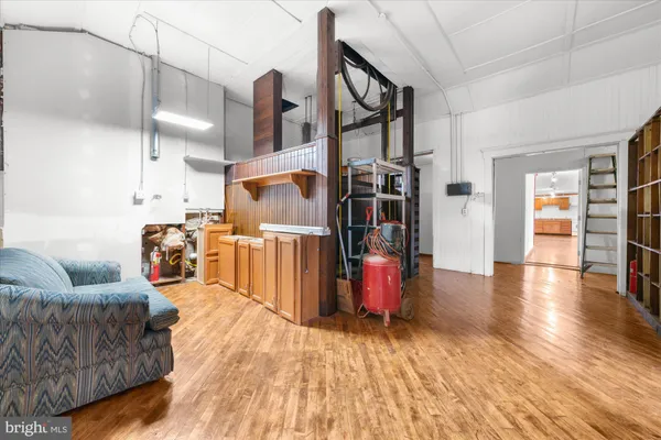 $650,000 | 102 South Richmond Street, Fleetwood, PA 19522