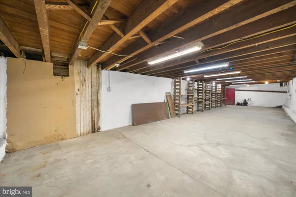 $650,000 | 102 South Richmond Street, Fleetwood, PA 19522