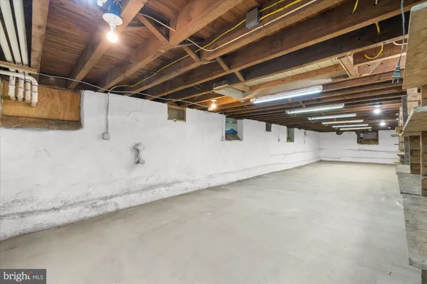 $650,000 | 102 South Richmond Street, Fleetwood, PA 19522