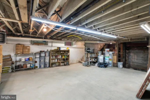 $650,000 | 102 South Richmond Street, Fleetwood, PA 19522