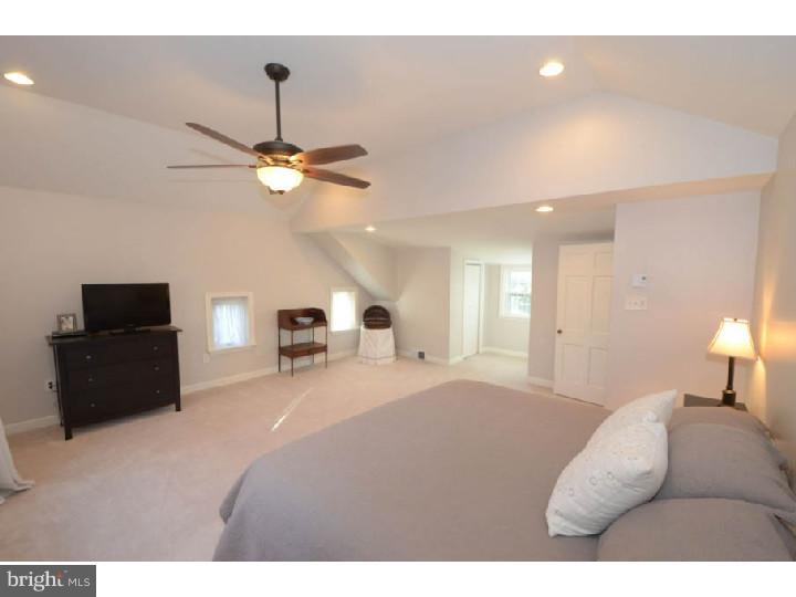 155 Ridgefield Road Newtown Square, PA 19073 - Photo 18 of 23 Bedroom - Main