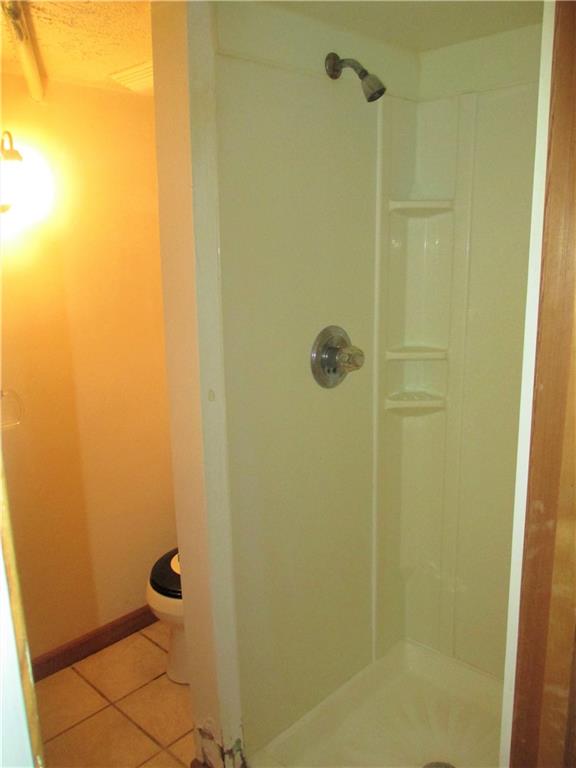 225 S Trail Butler, PA 16002 - Photo 16 of 17