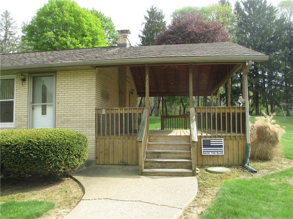 225 S Trail Butler, PA 16002 - Photo 3 of 17