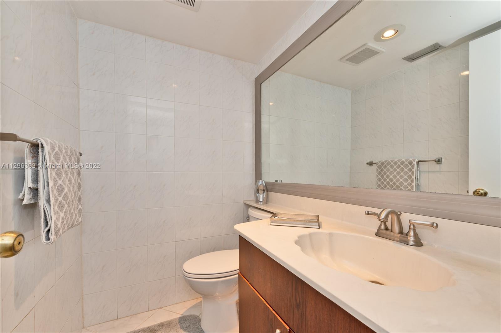 1445 Garden Road, Unit 1445 Weston, FL 33326 - Photo 15 of 37
