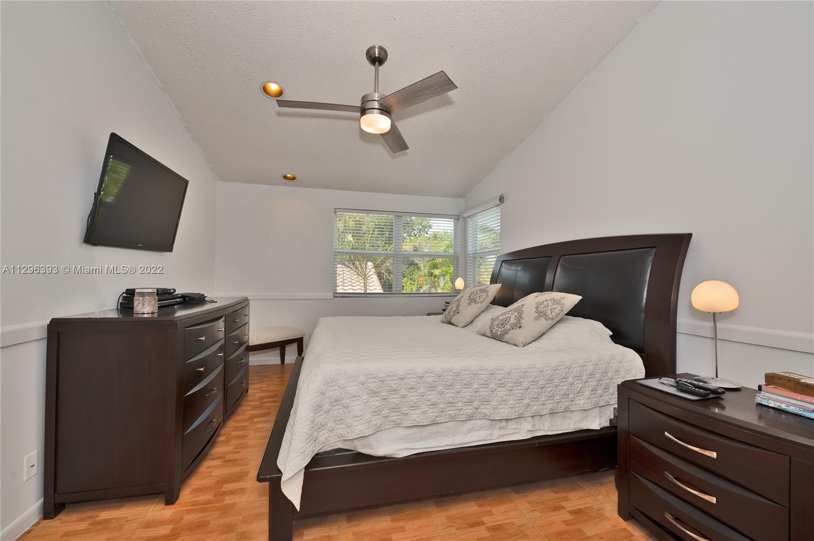 1445 Garden Road, Unit 1445 Weston, FL 33326 - Photo 16 of 37