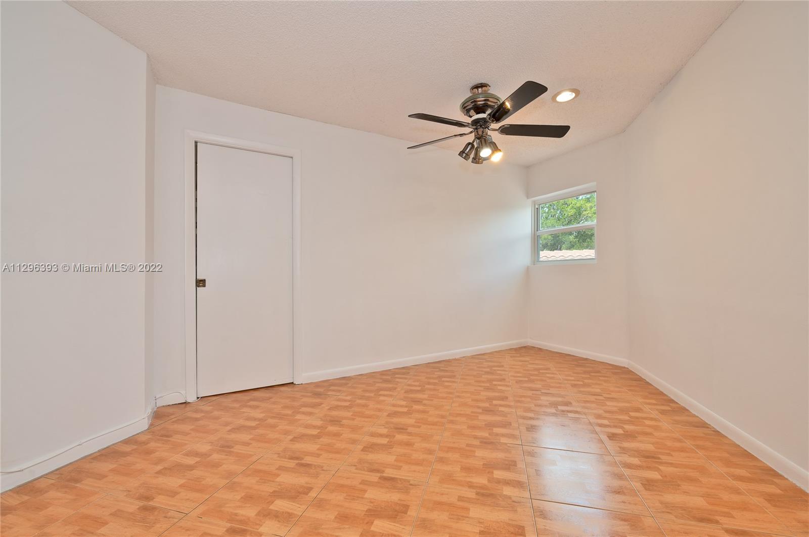 1445 Garden Road, Unit 1445 Weston, FL 33326 - Photo 22 of 37