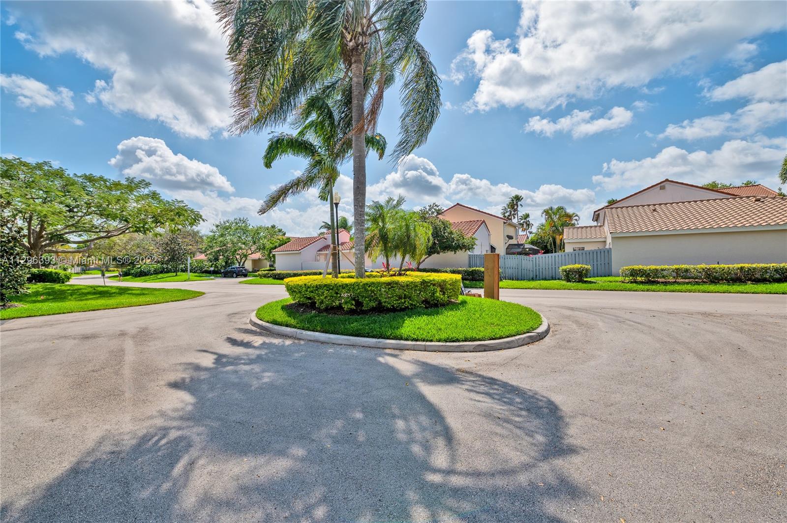 1445 Garden Road, Unit 1445 Weston, FL 33326 - Photo 30 of 37