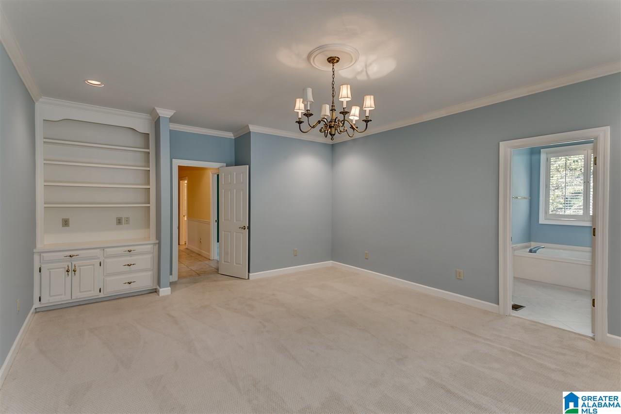 1015 Valley View Road Pelham, AL 35124 - Photo 15 of 42