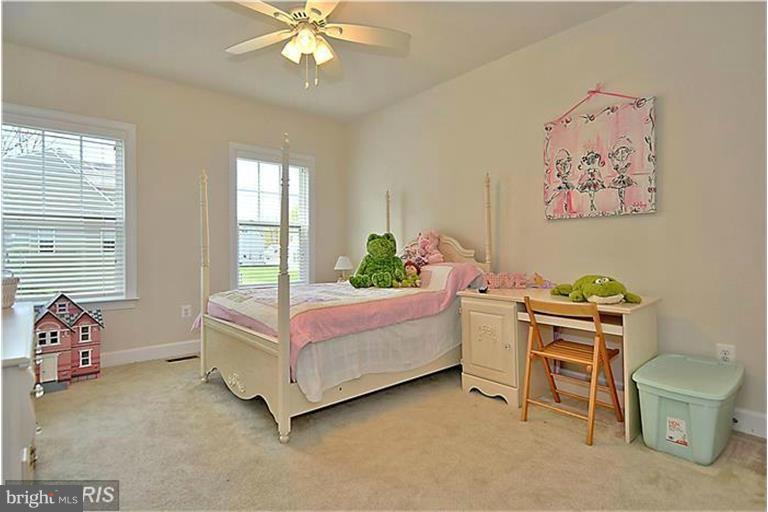 1295 Scotts Run Road McLean, VA 22102 - Photo 7 of 14 Bedroom