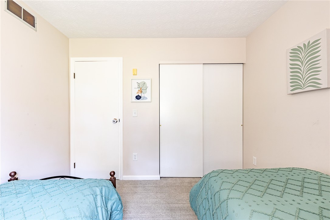 1305 Whalen Road Penfield, NY 14526 - Photo 28 of 44