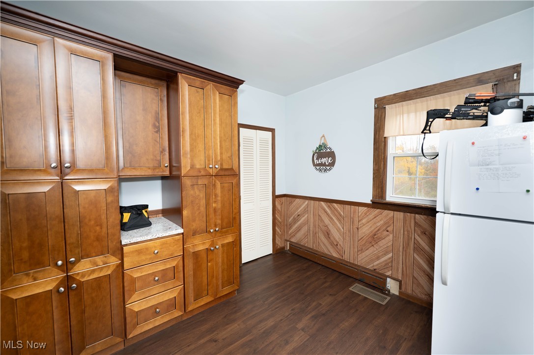 10961 Madison Road Montville, OH 44064 - Photo 13 of 38