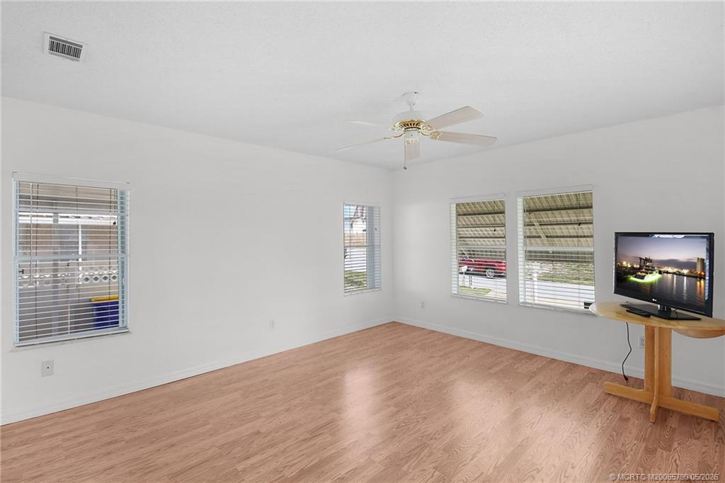 7149 Southeast Ridgeway Terrace Hobe Sound, FL 33455 - Photo 17 of 34 Dining area off kitchen