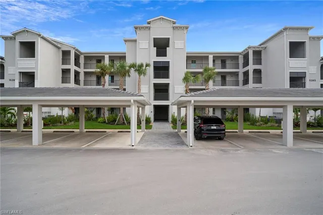 $5,500 | 15285 Green Acres Avenue, Unit 433, Punta Gorda, FL 33982