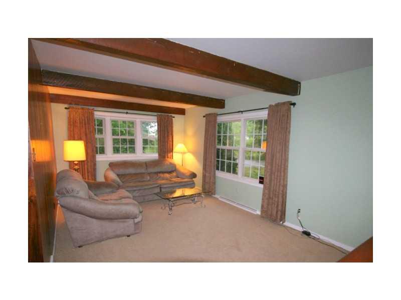 245 Blacks Woods Road Freedom, PA 15042 - Photo 5 of 24 Living Room.