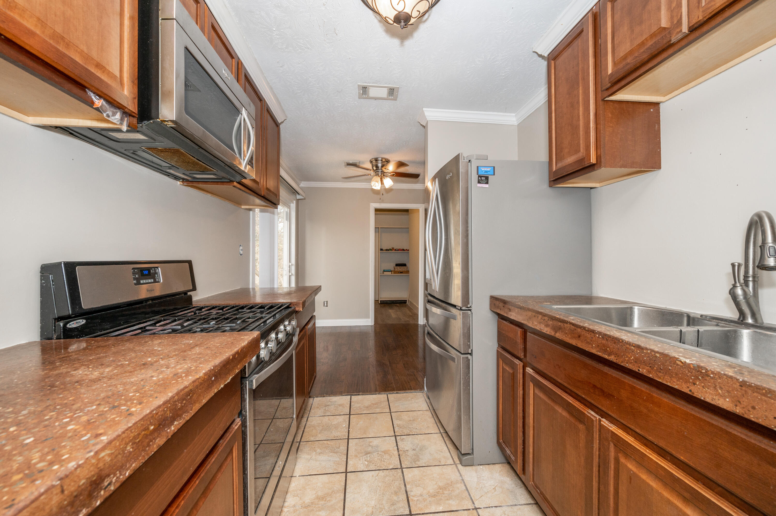 110 Raintree Road Florence, KY 41042 - Photo 20 of 34 Gallery Image 20