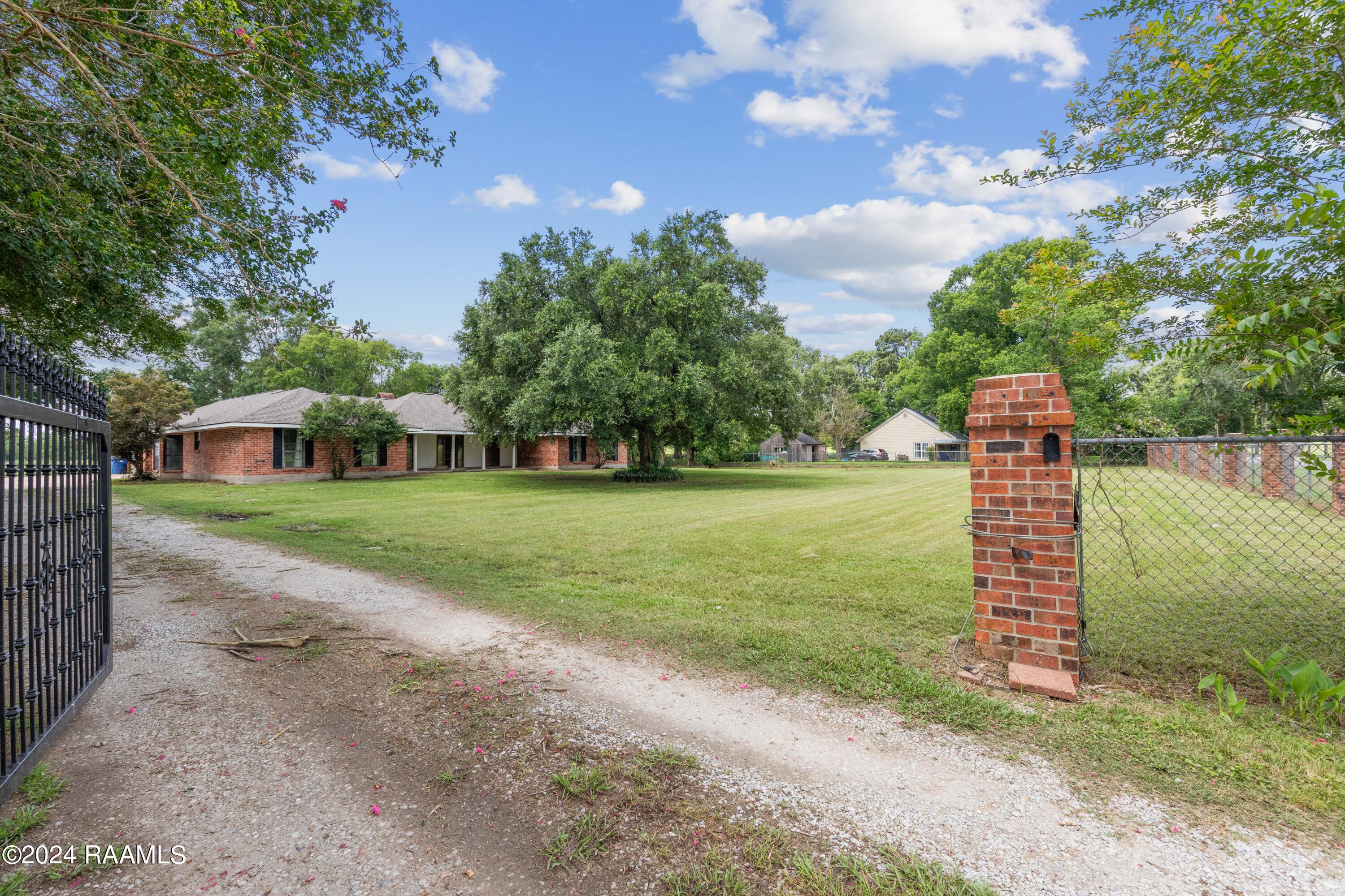 664 Don Guilbeau Road Arnaudville, LA 70512 - Photo 6 of 48