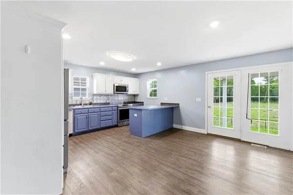 $350,000 | 715 Iron Horse Drive, Warrensburg, MO 64093