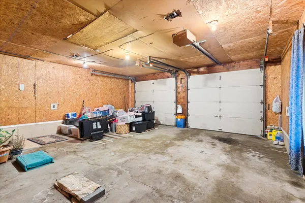 $269,000 | 403 South Reedwood Drive, Joliet, IL 60436
