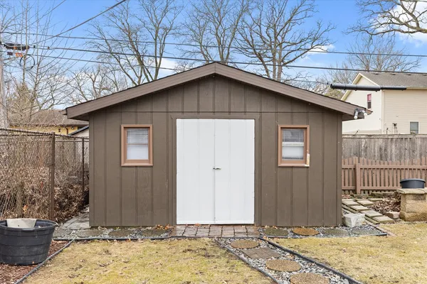 $269,000 | 403 South Reedwood Drive, Joliet, IL 60436
