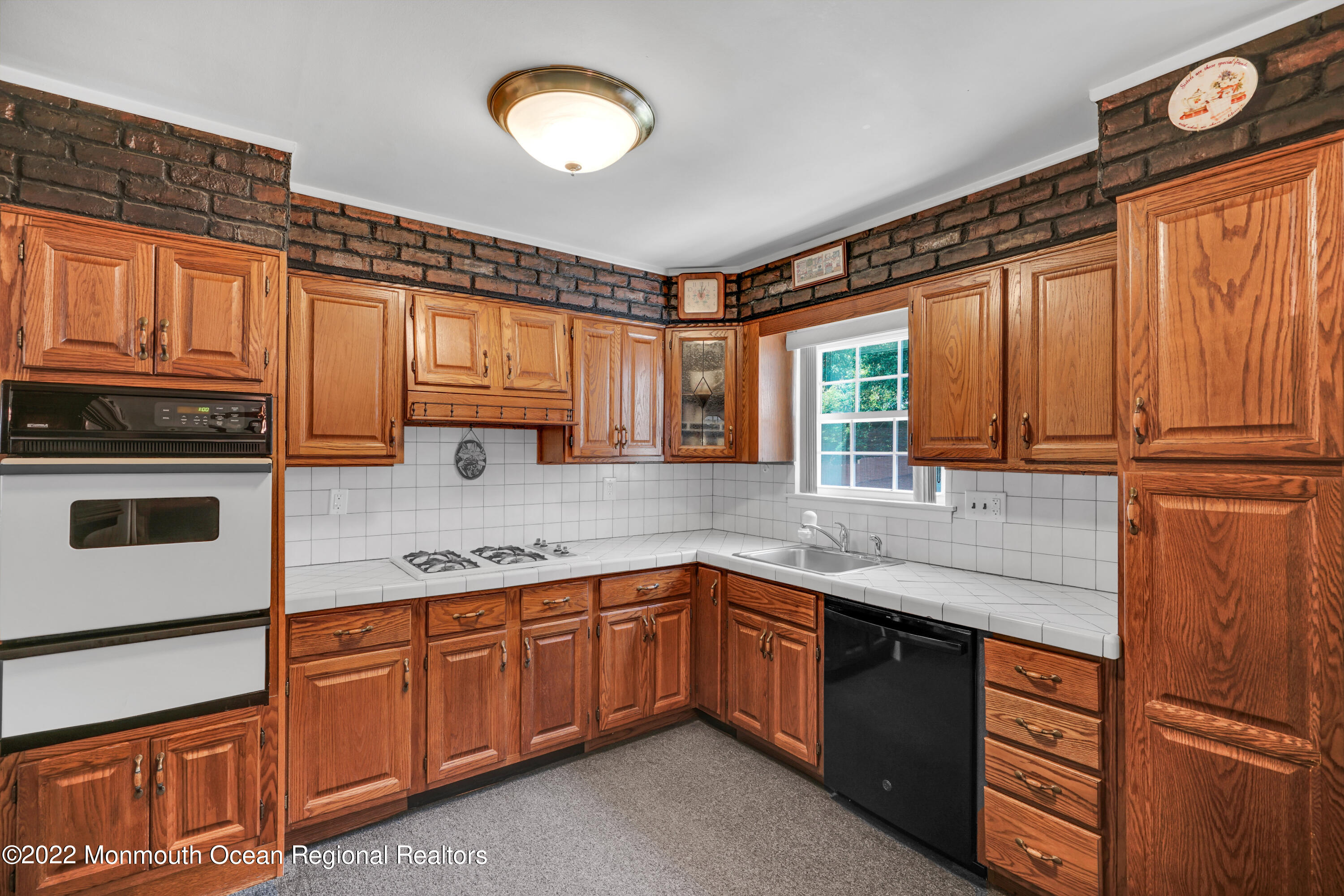 9 Hawaii Road Jackson, NJ 08527 - Photo 7 of 26 Kitchen