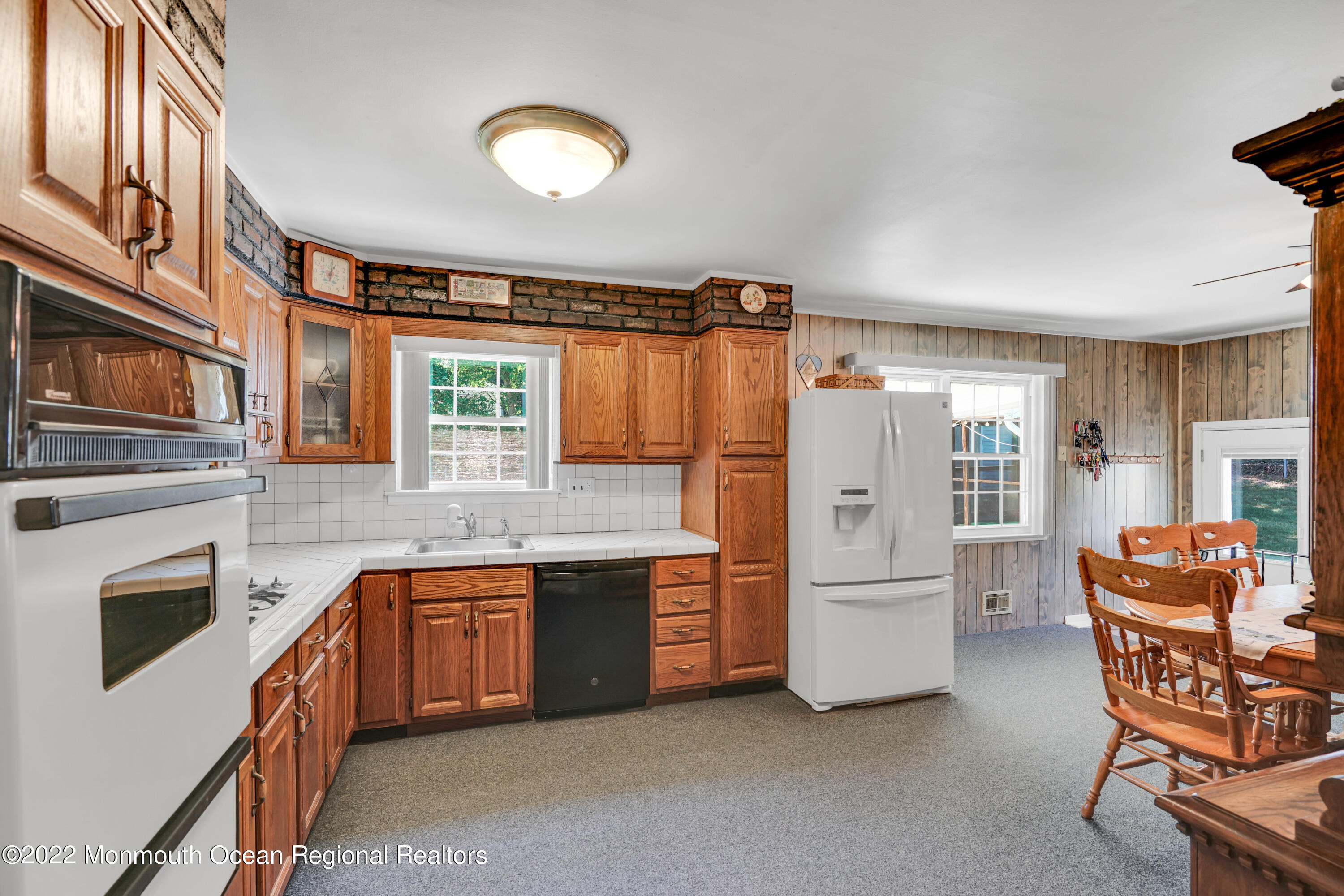 9 Hawaii Road Jackson, NJ 08527 - Photo 8 of 26 Kitchen