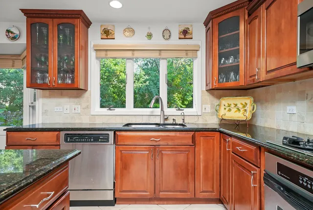 $1,100,000 | 2503 Indian Ridge Drive, Glenview, IL 60026