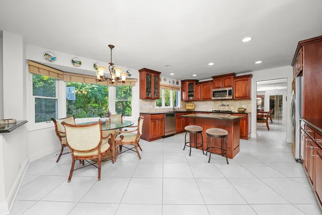 $1,100,000 | 2503 Indian Ridge Drive, Glenview, IL 60026