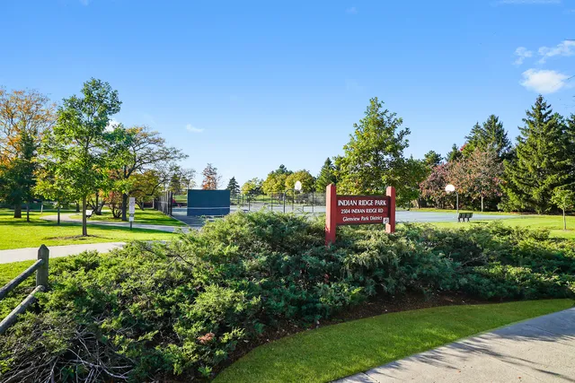 $1,100,000 | 2503 Indian Ridge Drive, Glenview, IL 60026