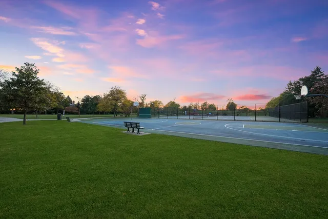 $1,100,000 | 2503 Indian Ridge Drive, Glenview, IL 60026