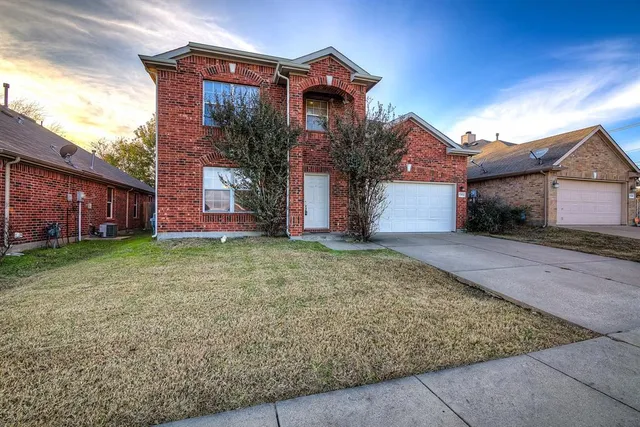 $2,445 | 7302 Cresswell Drive, Arlington, TX 76001