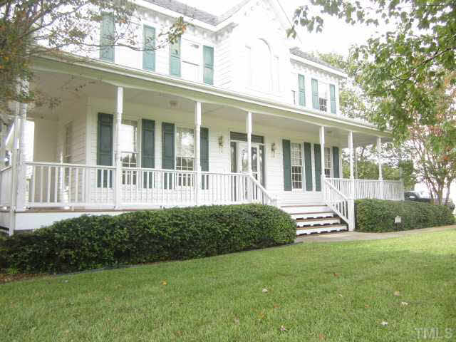 3736 Sunlake Farms Road Apex, NC 27539 - Photo 4 of 14 Gallery Image 4