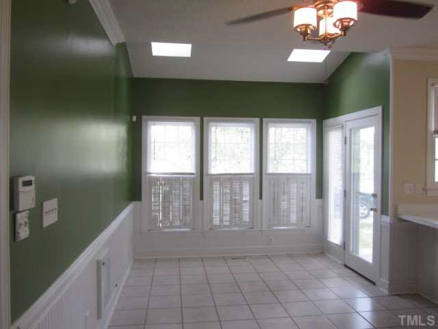 3736 Sunlake Farms Road Apex, NC 27539 - Photo 8 of 14 Gallery Image 8