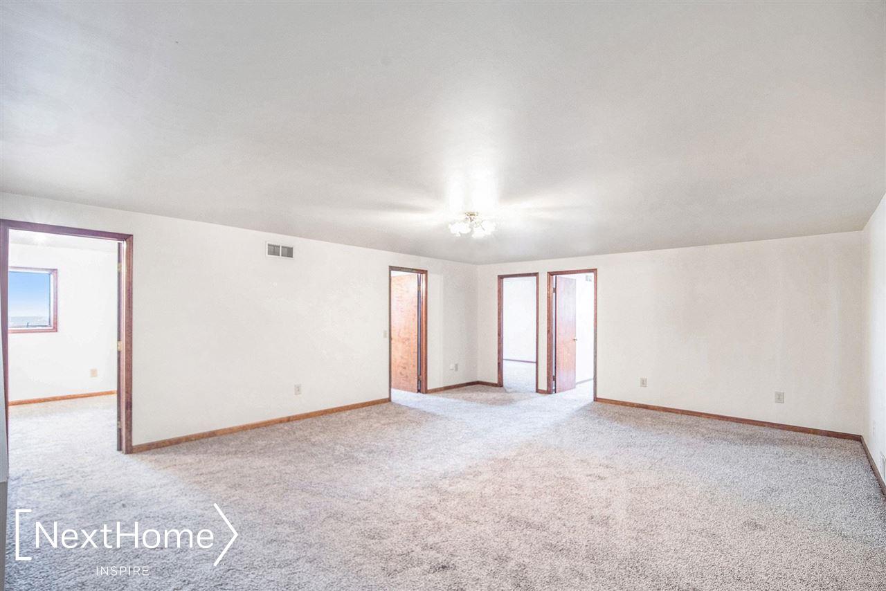 2192 Ditch Road New Lothrop, MI 48460 - Photo 14 of 24 50062450-13.JPG