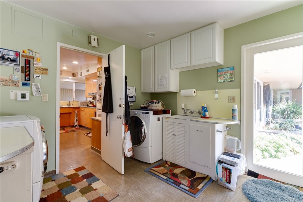 2000 Braeburn Road Altadena, CA 91001 - Photo 37 of 46 a room with storage and utility