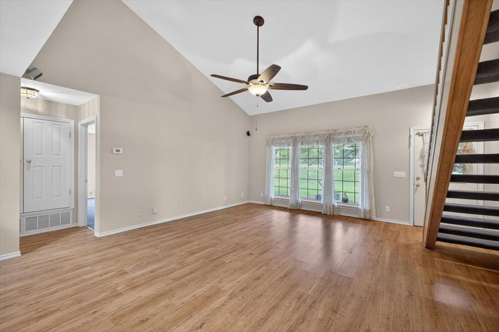 4609 Slayton Road Cleburne, TX 76031 - Photo 10 of 38