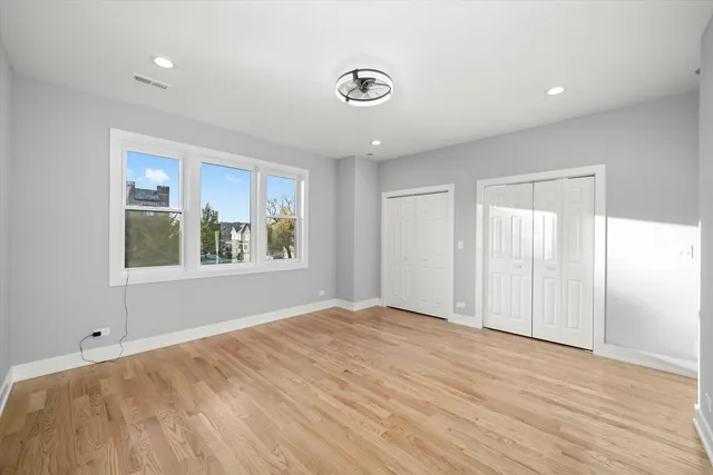 $519,000 | 657 North Pine Avenue, Chicago, IL 60644