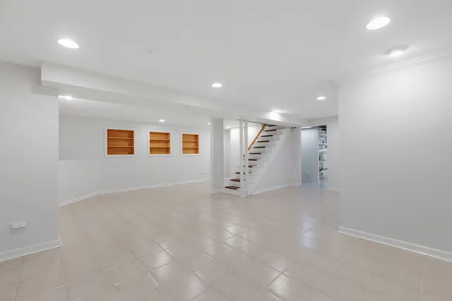 $995,000 | 3255 Westview Drive, Northbrook, IL 60062