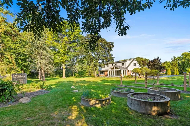 $995,000 | 3255 Westview Drive, Northbrook, IL 60062