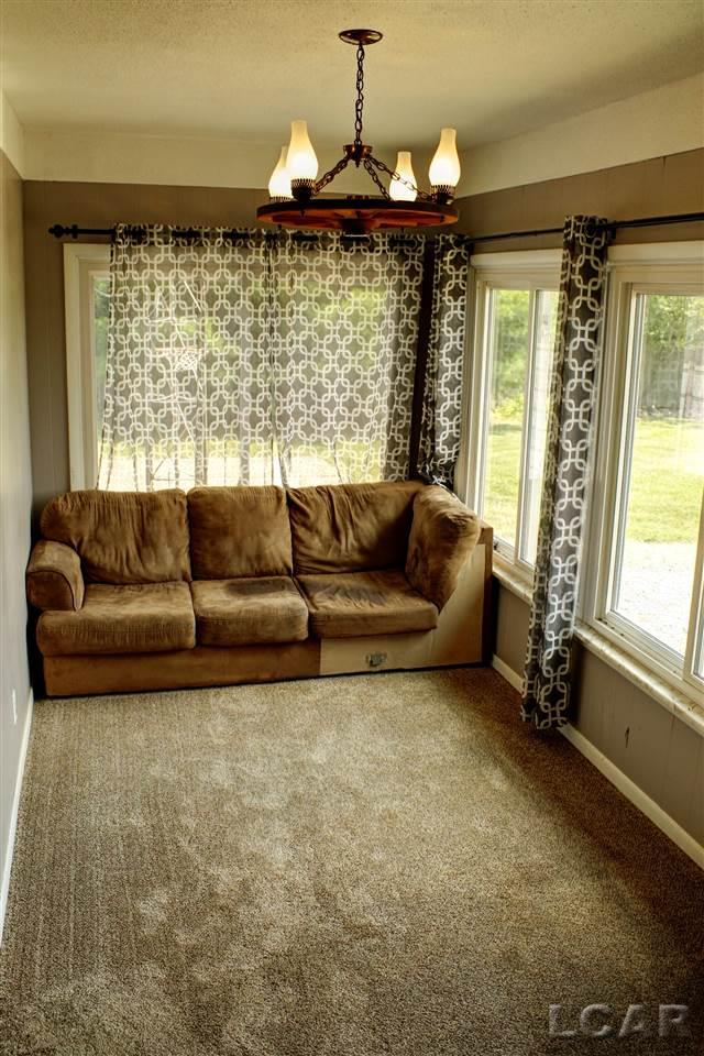 1515 East Carleton Road Adrian, MI 49221 - Photo 17 of 23 Sun Room