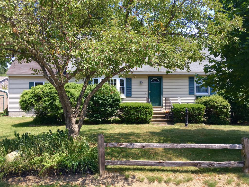 2 Robin Road Concord, NH 03301 - Photo 2 of 20