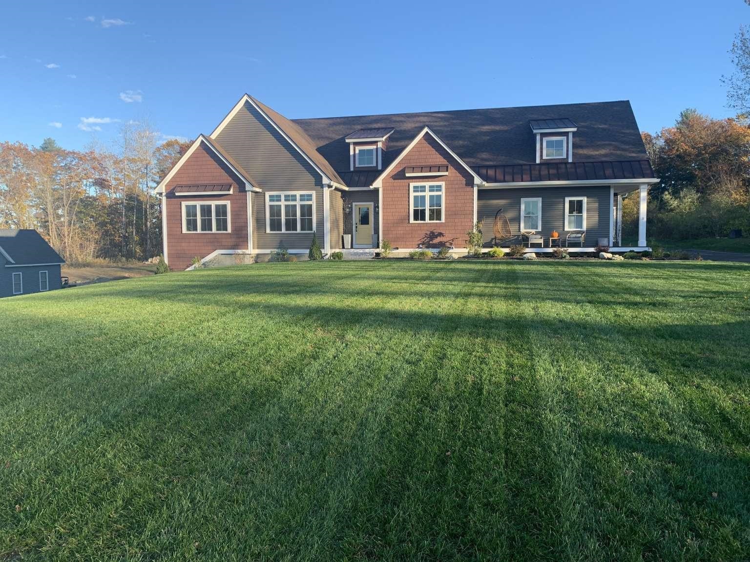 3 Labrador Lane Hampstead, NH 03841 - Photo 1 of 20 Gallery Image 1