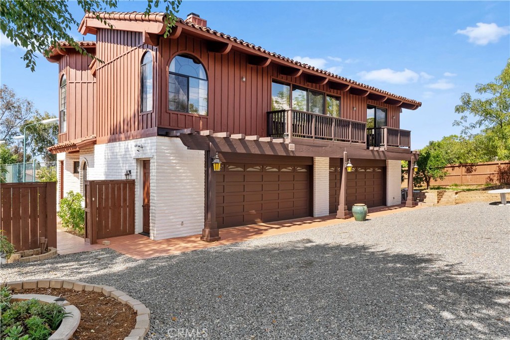 11550 Old Castle Road Valley Center, CA 92082 - Photo 23 of 60 Guest house and 4 car garage