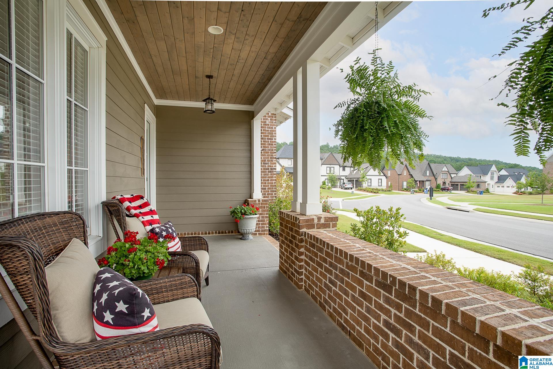 1561 Wilborn Run Birmingham, AL 35244 - Photo 3 of 50