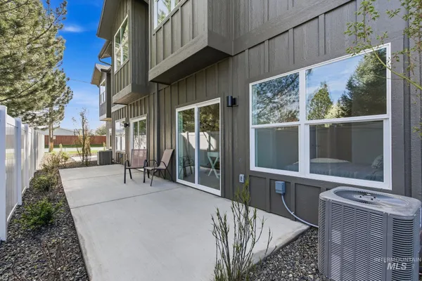 $379,000 | 520 Diamond Lane, Emmett, ID 83617
