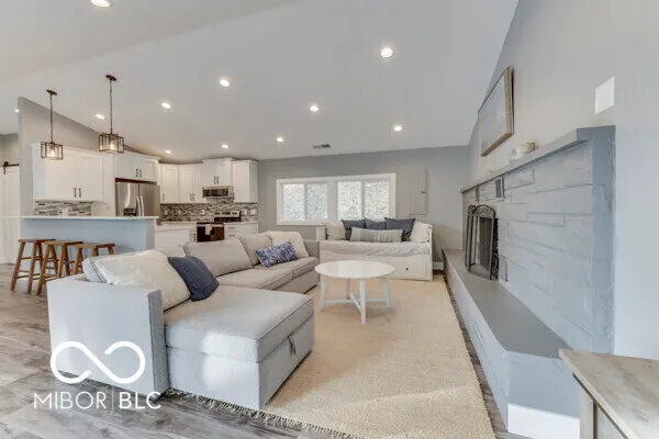 $589,000 | 8279 Aspen Drive, Nineveh, IN 46164