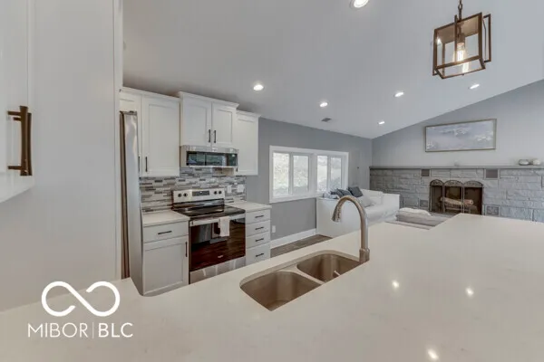 $589,000 | 8279 Aspen Drive, Nineveh, IN 46164