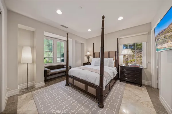 $6,860,000 | 20 Blue Summit, Irvine, CA 92603